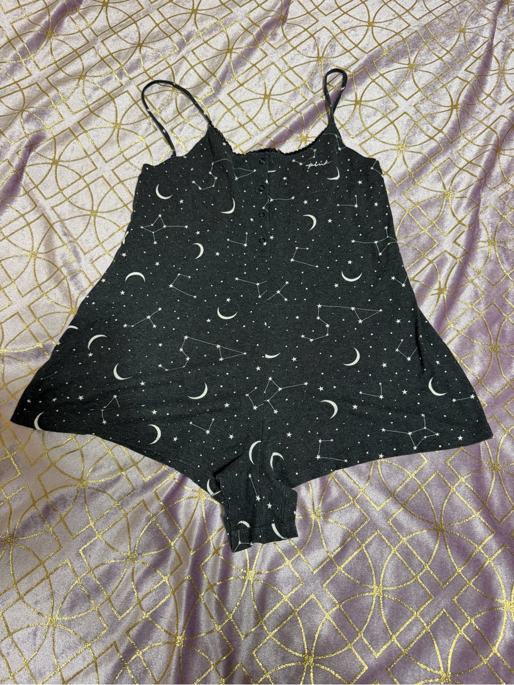💥 WOMENS NWOT PINK Black Moon & Constellation Romper PJ